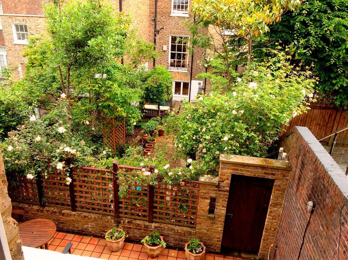 Serene Townhouse With Parking ลอนดอน ภายนอก รูปภาพ